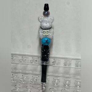 Beadable pen